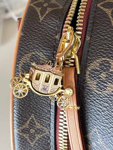 Juicy Couture Pumpkin Carriage Charm photo review